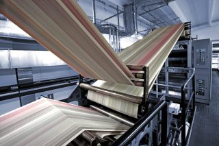 Druckmaschine mit Farbbändern

